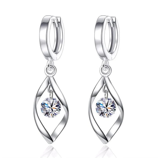 Silberne Ohrringe mit Zirkonia-Anhänger, elegantes Design, Schmuck für Damen.