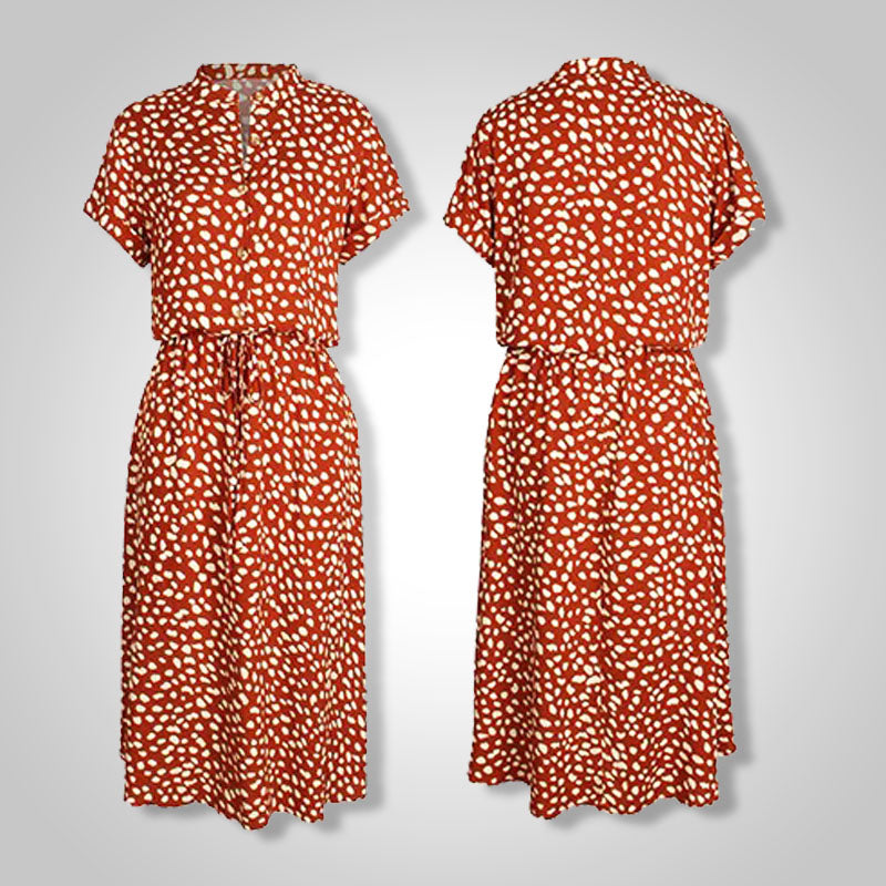 Rotes Damenkleid mit weißen Punkten, kurzärmelig, knielang, Sommermode, Freizeitkleidung.