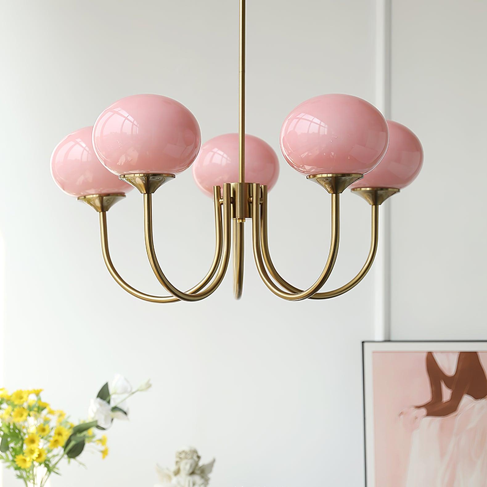 Rosa Kronleuchter mit goldenen Armen, modernes Design, Wohnzimmerbeleuchtung, Glaslampen.