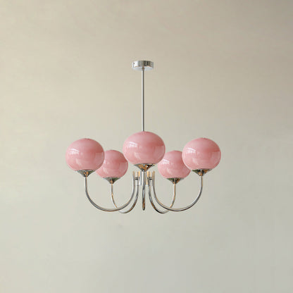 Rosa Kronleuchter mit fünf Glaskugeln, modernes Design, Metallgestell, Wohnzimmerbeleuchtung.