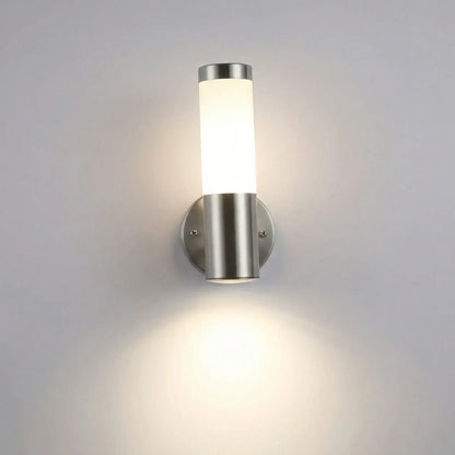 Modern Outdoor Wall Sconce - Aurenox