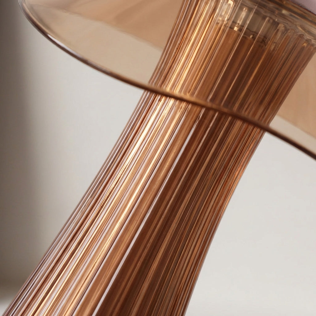 Modern Sculpted Accent Lamp - Eclarae
