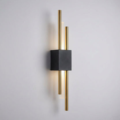 Modern Vertical Wall Sconce - Aurevex