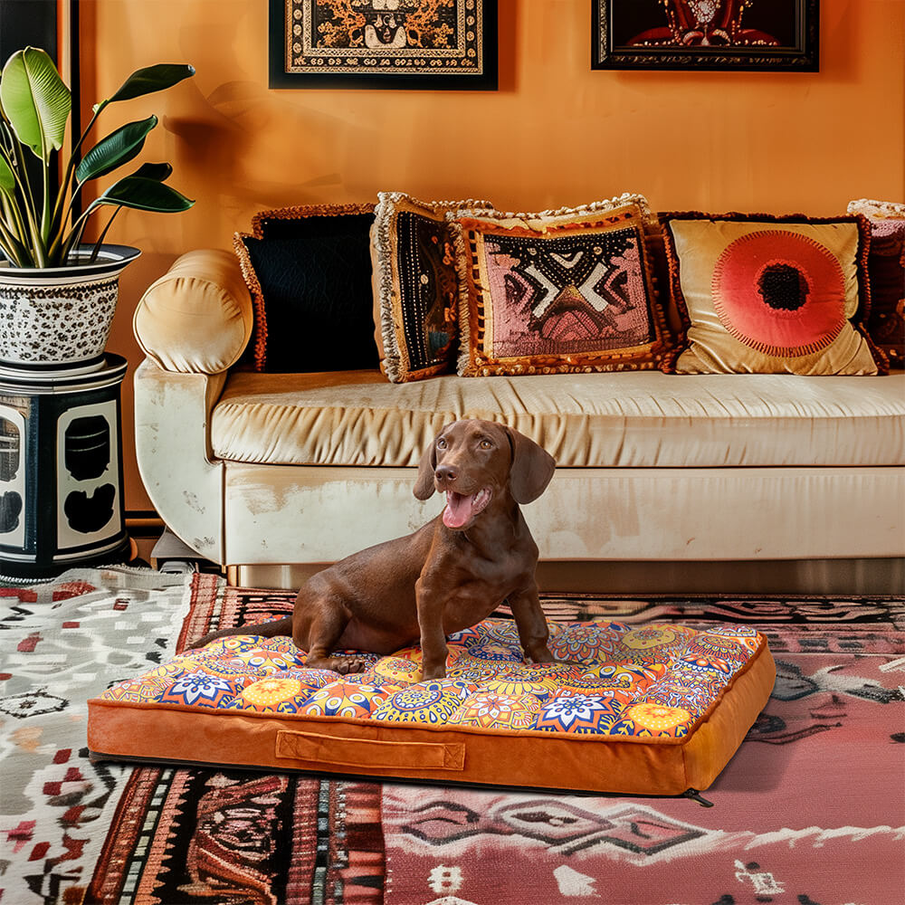 Braunes Hundebett, marokkanisches Design, orthopädisch, dick gepolstert, komfortabel.
