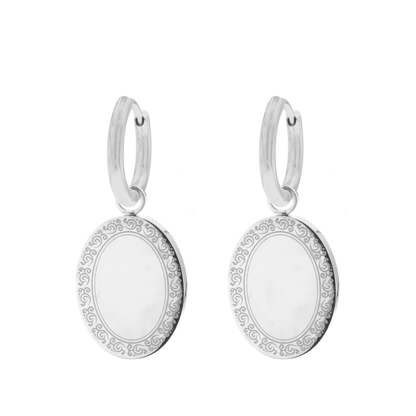 Silberne Ohrringe mit ovalem Anhänger, filigranes Design, Schmuck für Damen.