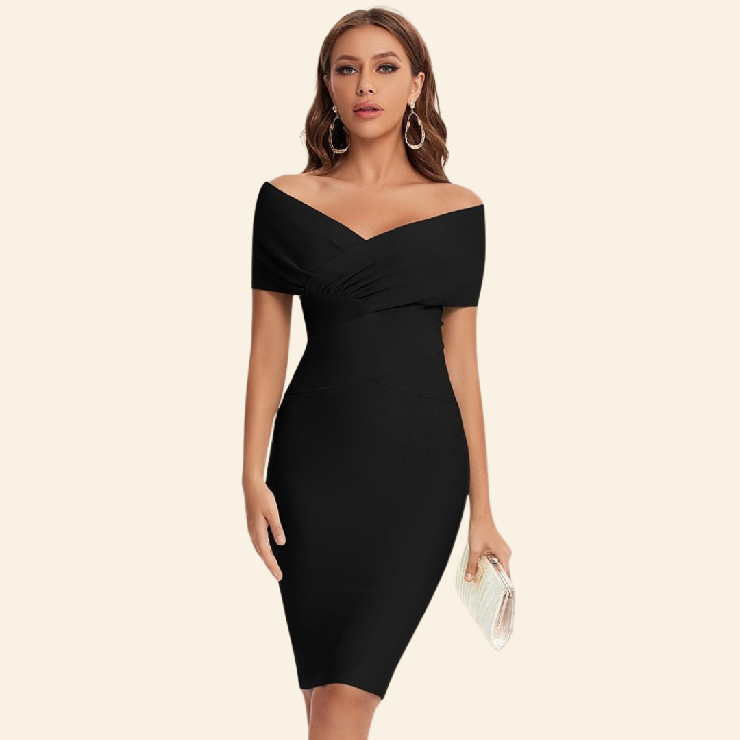 Frau in schwarzem Off-Shoulder-Kleid, elegantes Design, Abendmode, mit Clutch.