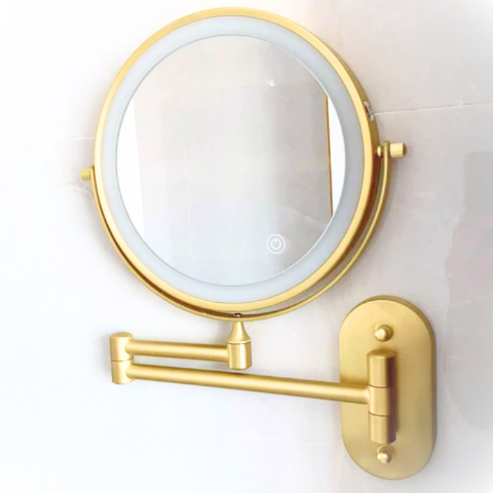 Goldener, runder LED-Kosmetikspiegel mit schwenkbarem Arm, Wandmontage, Badezimmerzubehör.