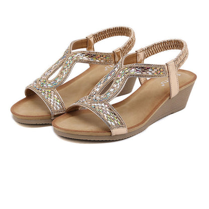 Lyxiga damsandaler med kilklack – Celeste