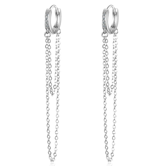 Silberne Creolen mit Kettenanhänger, eleganter Schmuck, modische Ohrringe für Damen.