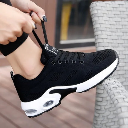 Schwarzer Sneaker mit weißer Sohle, atmungsaktives Mesh, Damen Sportschuh, Outdoor-Laufschuh.