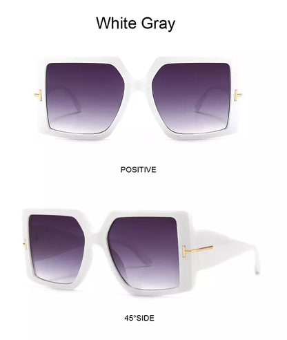 Weiße übergroße quadratische Sonnenbrille, lila Gläser, modisches Accessoire.