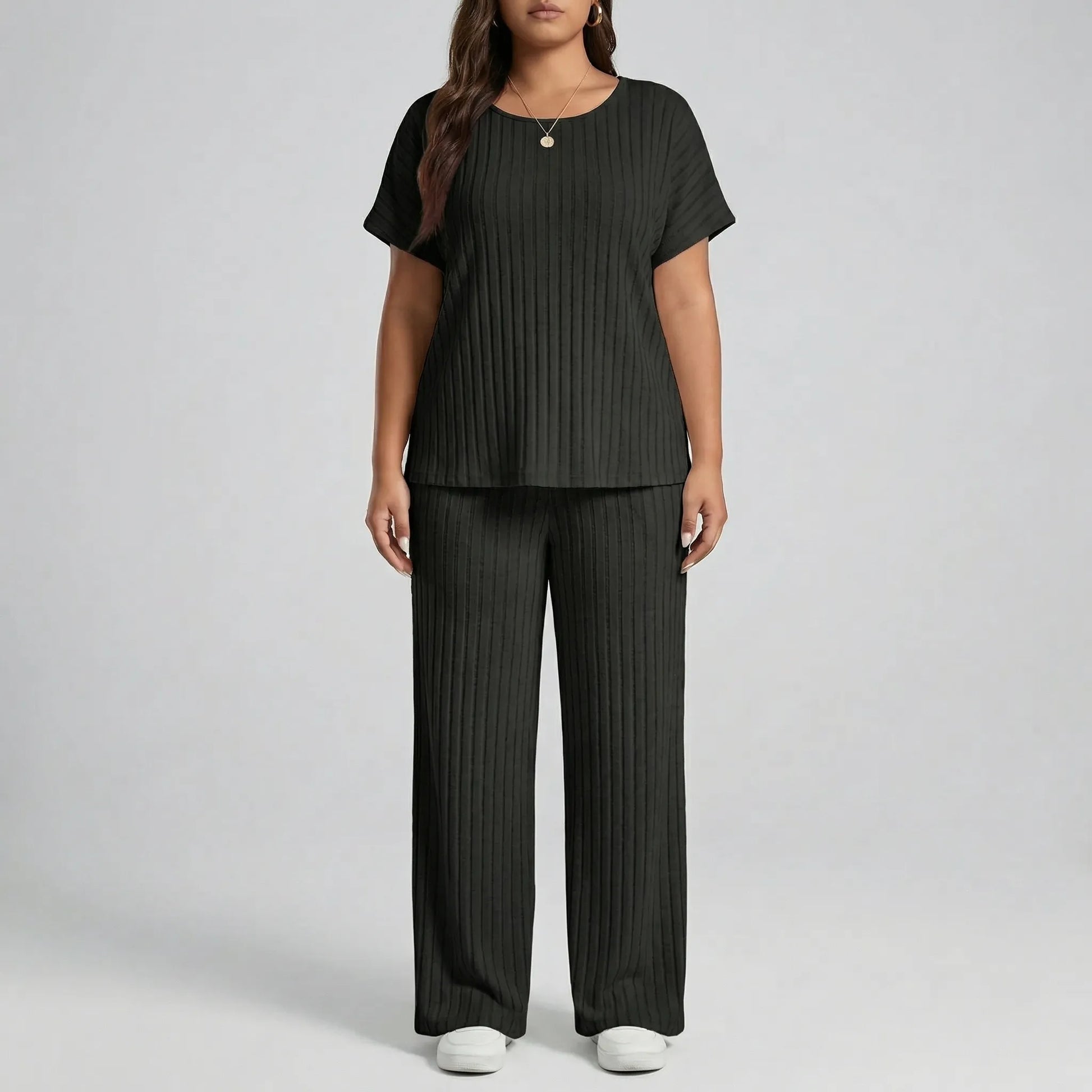 Plus Size Casual Two-Piece Outfit - Nadine