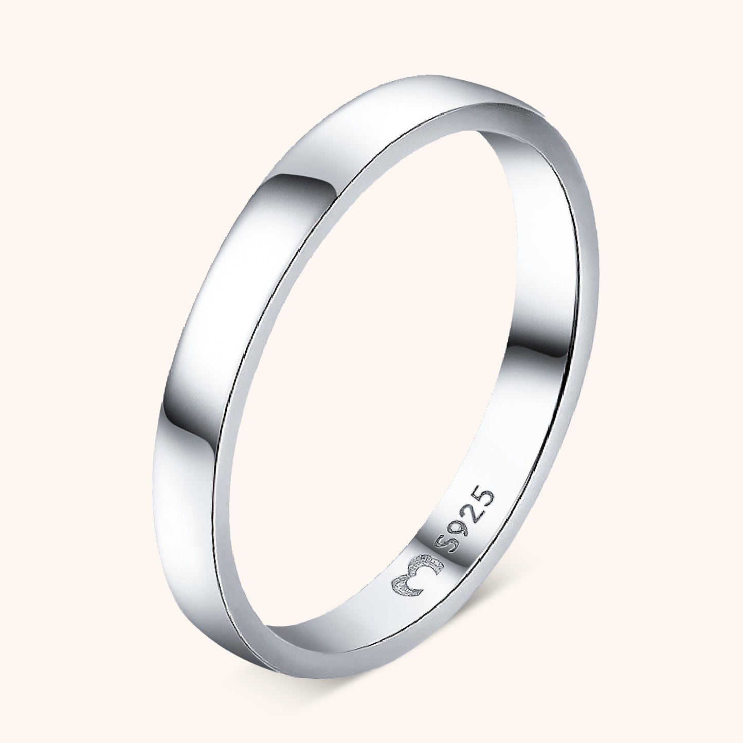 Silberner Verlobungsring aus Sterlingsilber S925, schlichtes Design, glänzend, poliert.