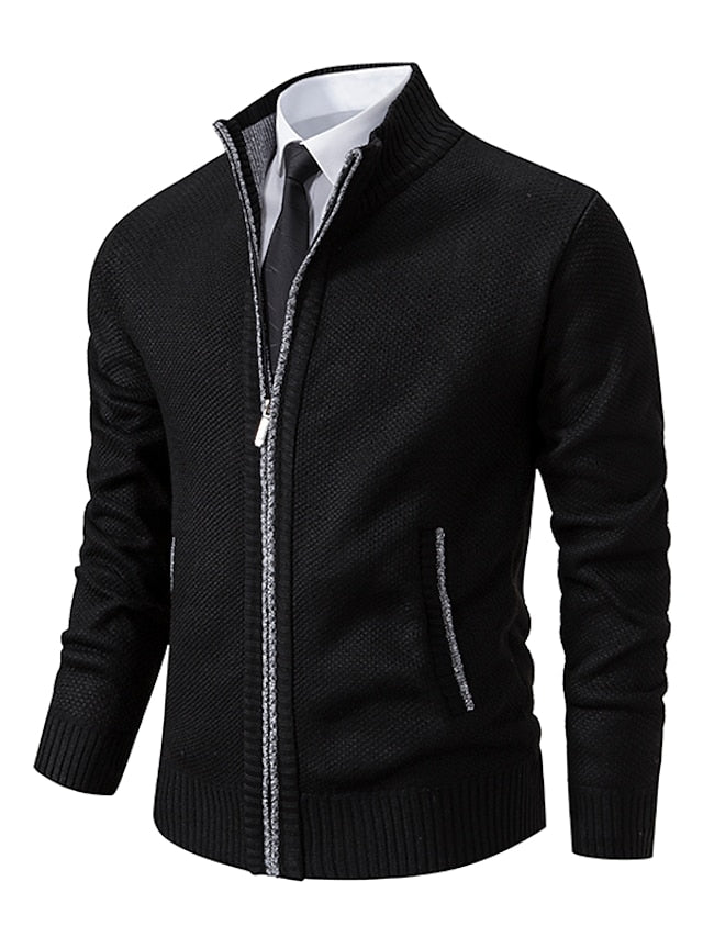 Schwarzer Herren-Strickpullover mit Reißverschluss, elegantes Design, ideal für Business-Looks.