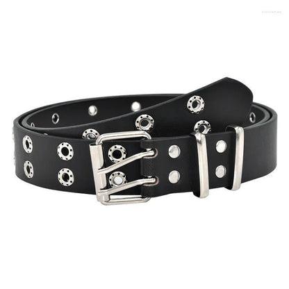 Schwarzer Ledergürtel mit Nieten, silberne Schnalle, modisches Accessoire, Unisex.