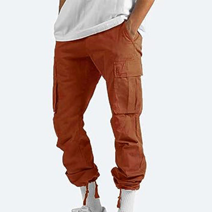 Braune Cargo-Hose für Herren, Baumwolle, mit Taschen, lässiger Stil, modische Herrenbekleidung.