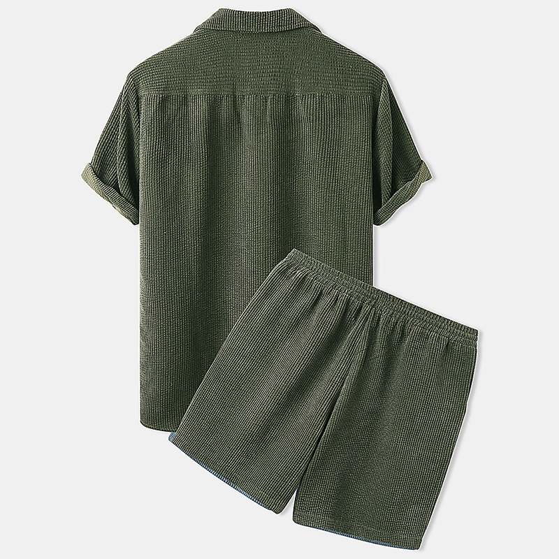 Grünes Herren-Set aus Baumwolle, Hemd und Shorts, Sommermode, lässig, atmungsaktiv.