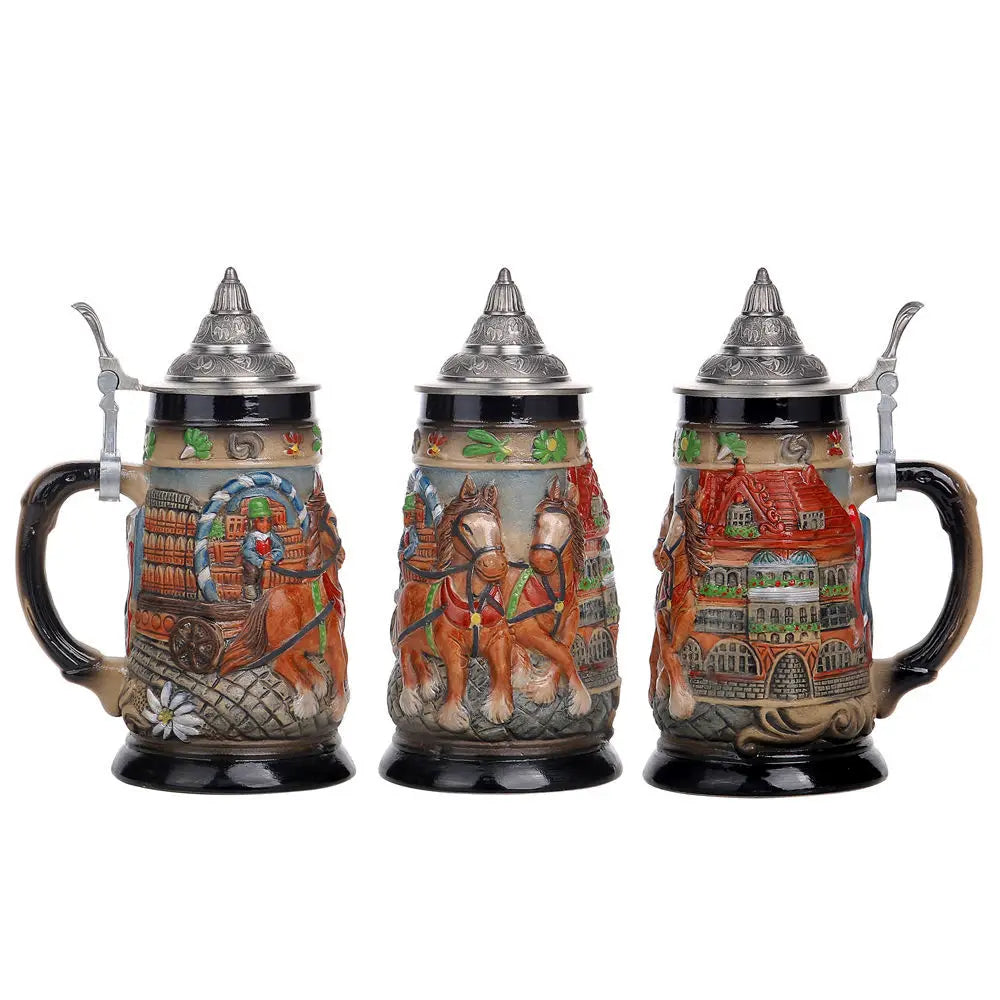 Ölkrus med relief och tennlock (0,8 l) – GaudiKrug Oktoberfest 2026