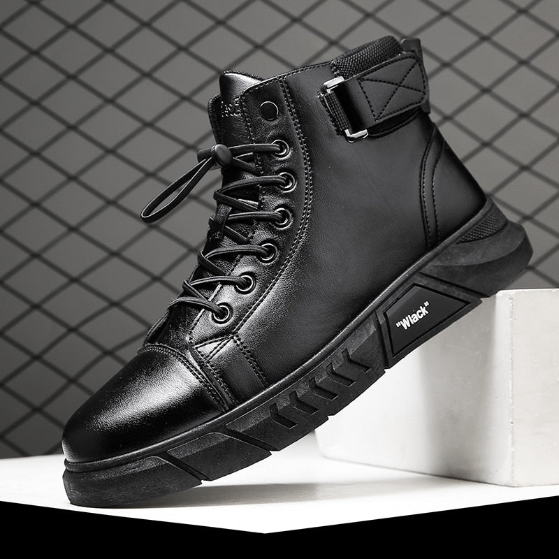 Schwarzer Herren-Sneaker-Stiefel, Leder, Schnürung, modisch, rutschfeste Sohle.