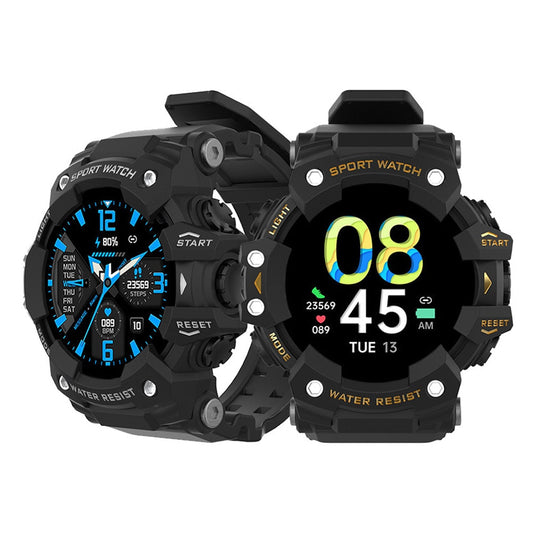 Schwarze wasserdichte Sportuhr mit digitalem Display und robustem Design für Outdoor-Aktivitäten.