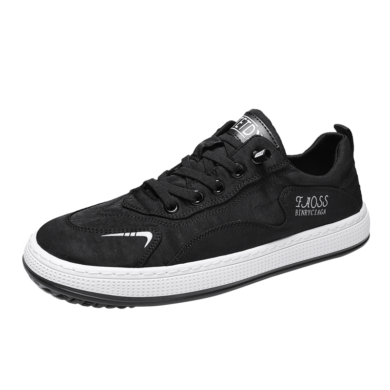 Schwarzer Sneaker, Herren, Leder, sportlich, modisch, bequeme Sohle, Freizeit, trendig.