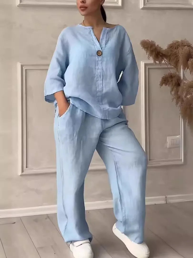 Höstligt och stilrent set med blus och vida byxor i linne – Melina