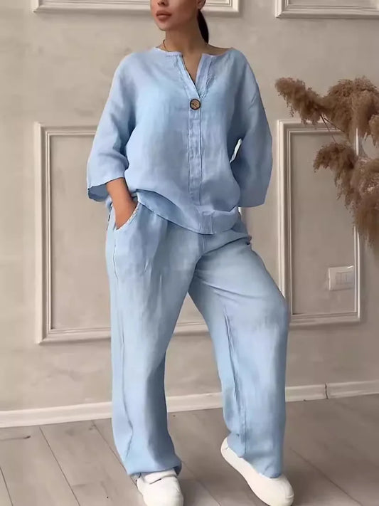 Höstligt och stilrent set med blus och vida byxor i linne – Melina