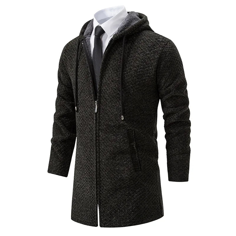 Schwarzer Herrenmantel mit Kapuze, Reißverschluss, elegantes Design, Wintermode.