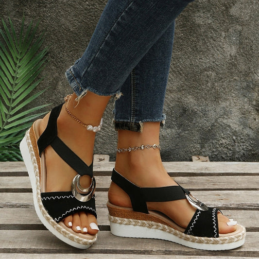 Sandaler med kilklack i ormskinn – Viperra