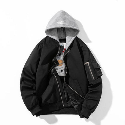 Schwarze Bomberjacke mit grauer Kapuze, Reißverschluss, Baumwolle, Herrenmode, lässiger Stil.