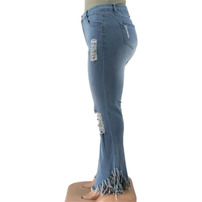 Damen-Jeans mit Fransen, hellblau, zerrissen, modisch, Denim, seitliche Ansicht