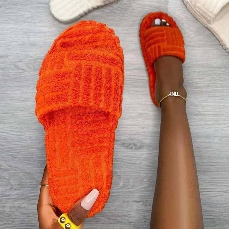 Orange Damen Hausschuhe aus Frottee, rutschfest, bequem, modisch, für Zuhause.