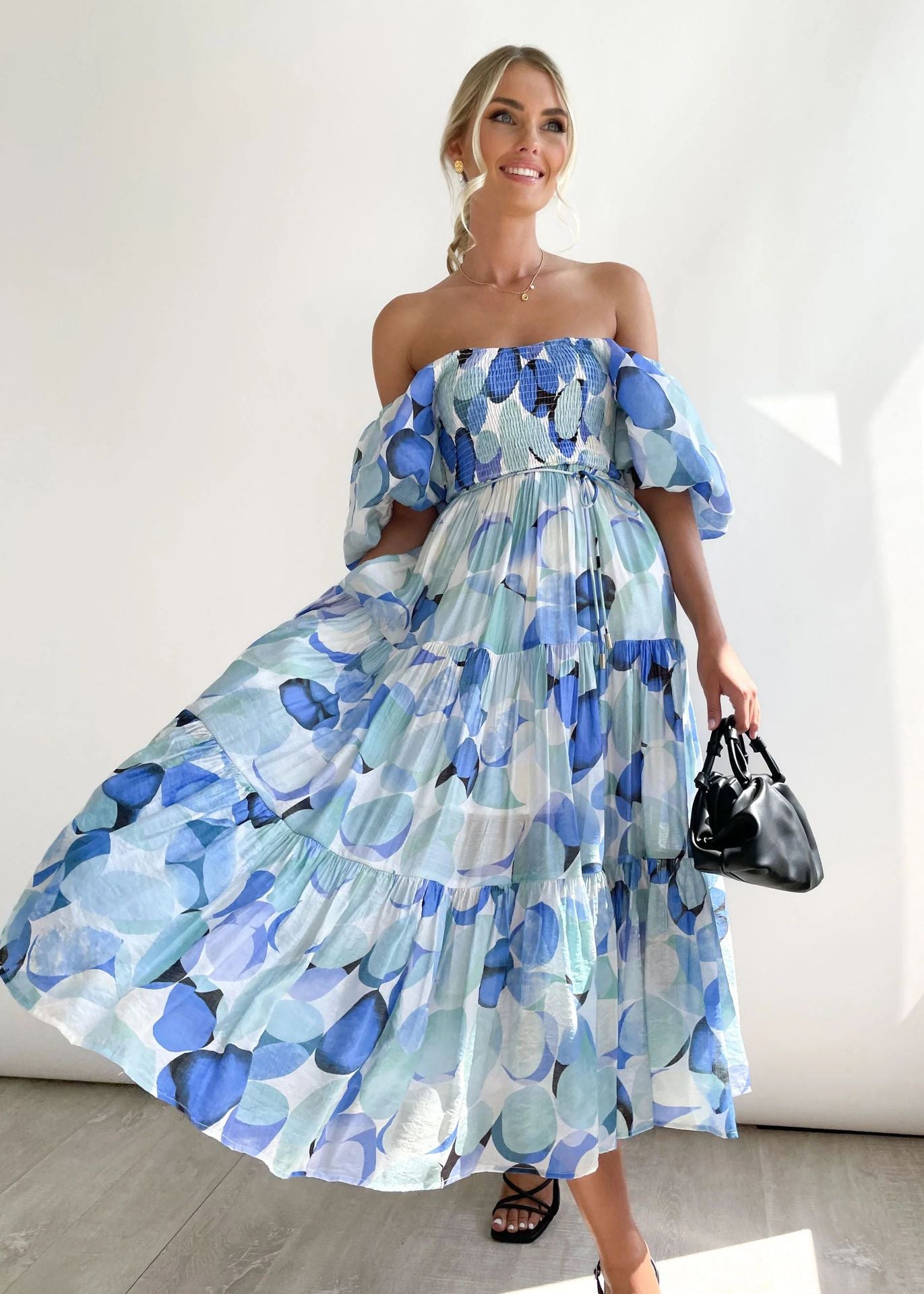 Off-shoulder midiklänning – Talia