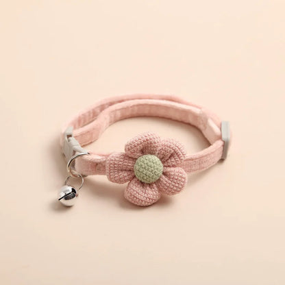 Rosa Katzenhalsband mit Blume, Glöckchen, verstellbar, weiches Material, Haustierzubehör.