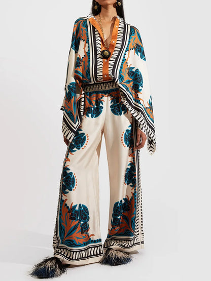 Tvådelat damlinne streetwear-set med etno-print – Samira höstkollektion