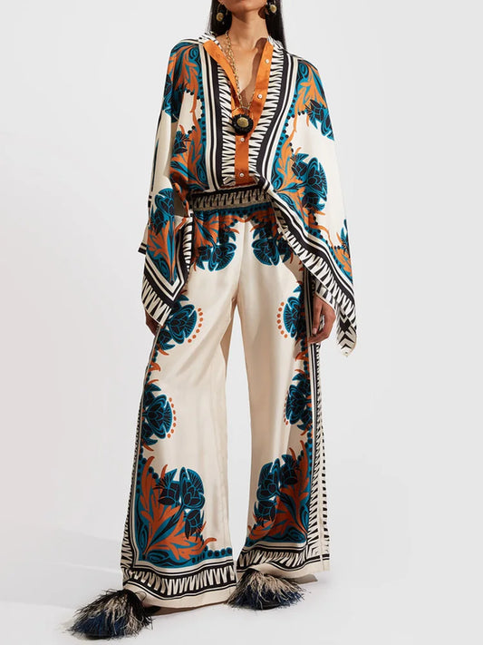 Tvådelat damlinne streetwear-set med etno-print – Samira höstkollektion