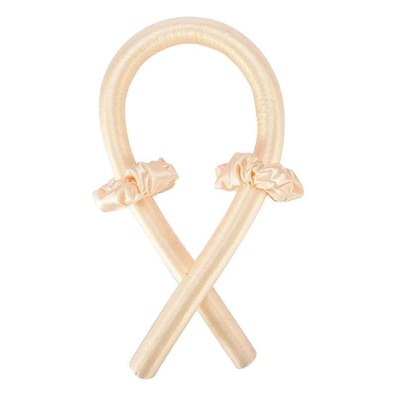 Beiger Satin-Haarstylingstab mit zwei Scrunchies, hitzefrei, für Locken.