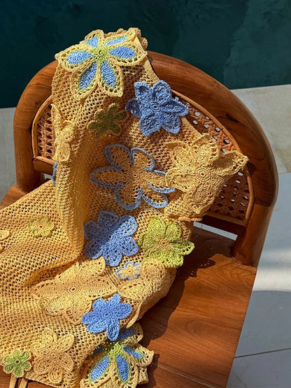 Gult virkat sommarklänning med blommotiv för damer – Nari