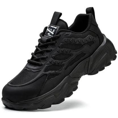 Schwarzer Sneaker, atmungsaktiv, rutschfeste Sohle, sportlich, Herren, modisch, bequem.