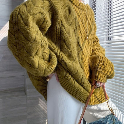 Damen Pullover Zopfmuster, olivgrün, Strick, oversized, Herbstmode, gemütlich, modisch.