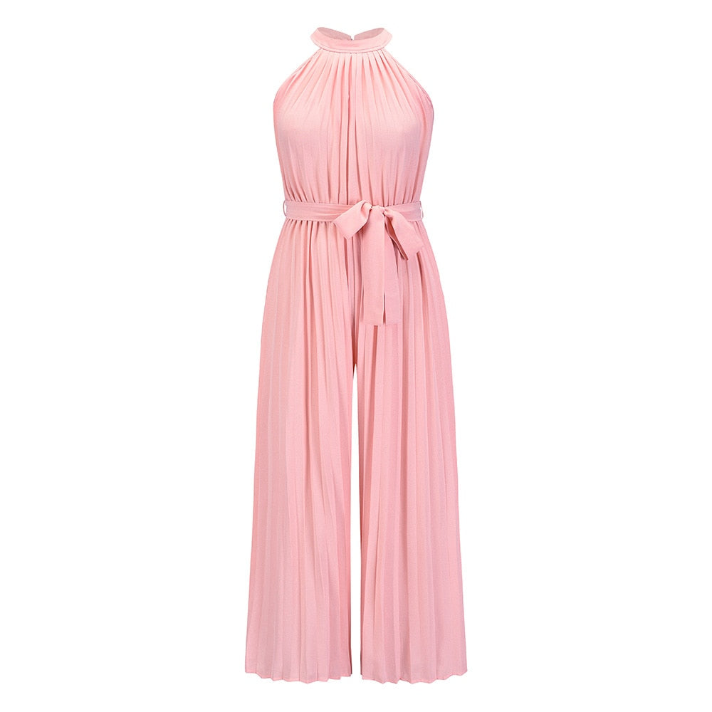 Rosa ärmelloser Jumpsuit aus Chiffon mit Taillengürtel, elegantes Damenmode-Outfit.