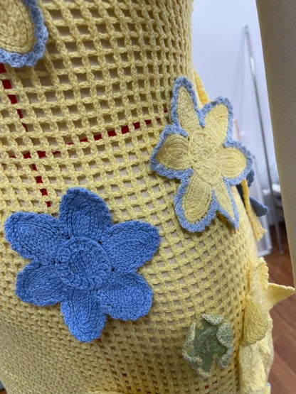 Gult virkat sommarklänning med blommotiv för damer – Nari