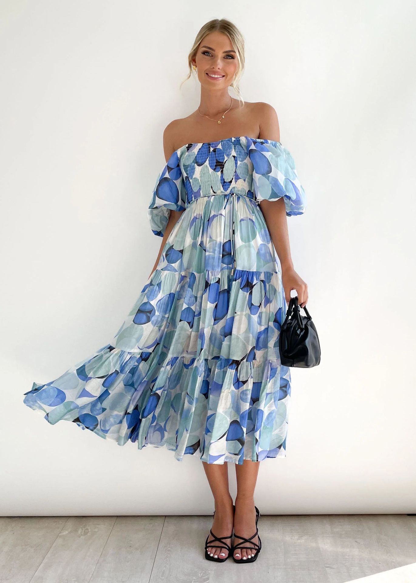 Off-shoulder midiklänning – Talia