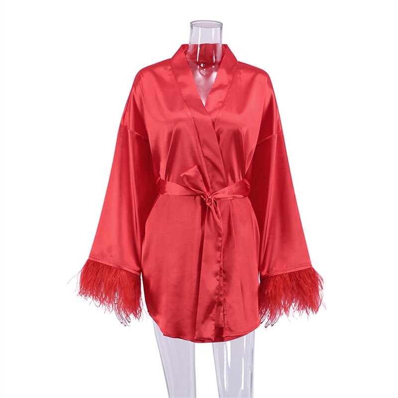 Roter Satin-Bademantel mit Federn, Damen, luxuriös, Kimono-Stil, Nachtwäsche.
