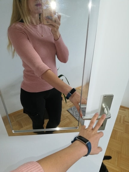 Damstickad tröja med båtringning – Maris