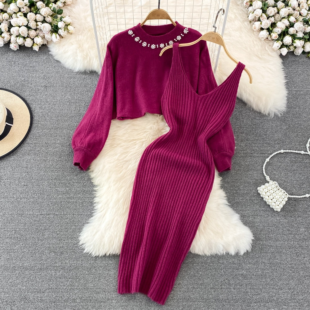 Lila Strickkleid und Pullover-Set, Damenmode, elegant, Herbst, Blumenkragen, bequem.