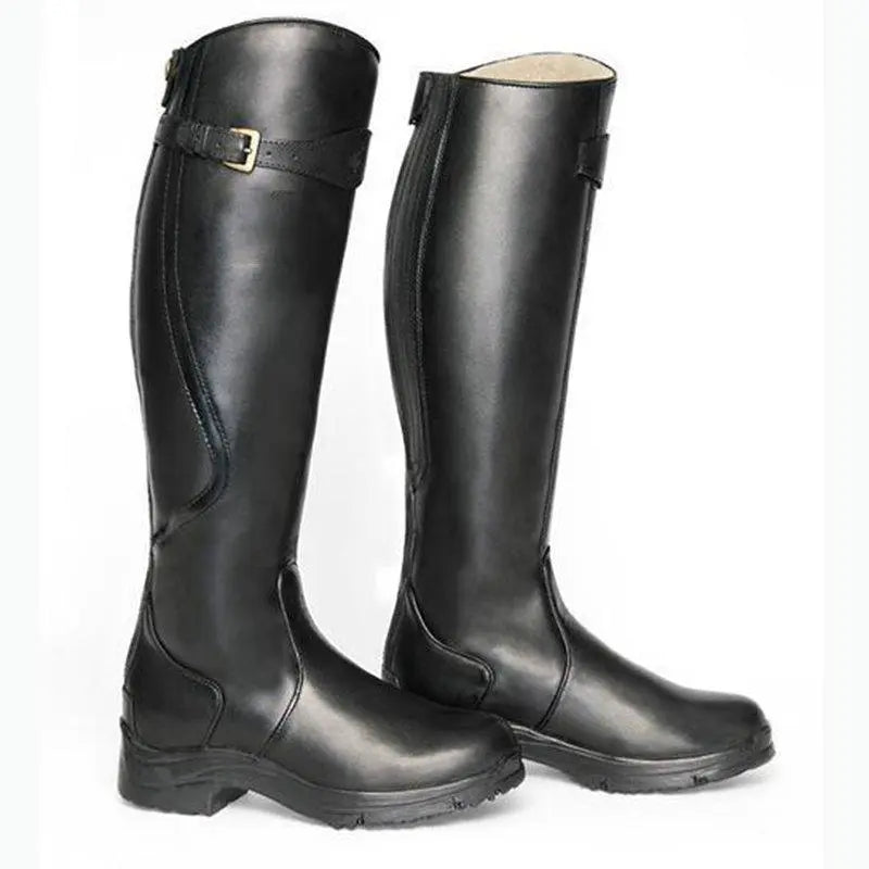 Schwarze Reitstiefel aus Leder, hohe Schaftstiefel, robust, mit Schnalle, für Reitsport.