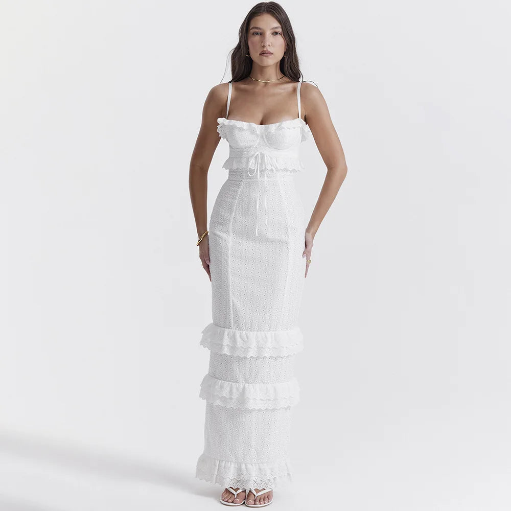 Stilren broderad camisole-maxiklänning i vitt – Alina