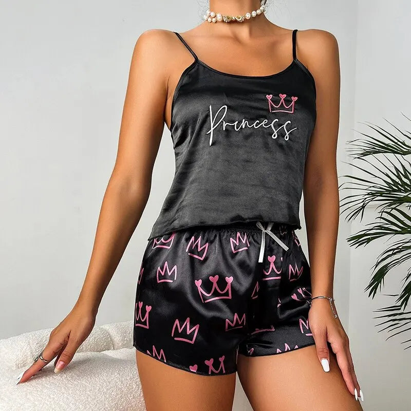 Stiligt satinpyjamas-set för damer – Alina