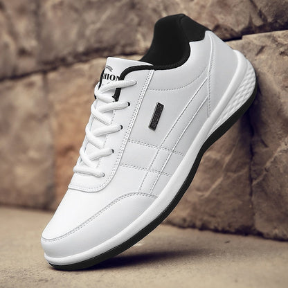 Weiße Herren-Sneaker, Leder, sportlich, rutschfest, modisch, bequeme Freizeitschuhe.